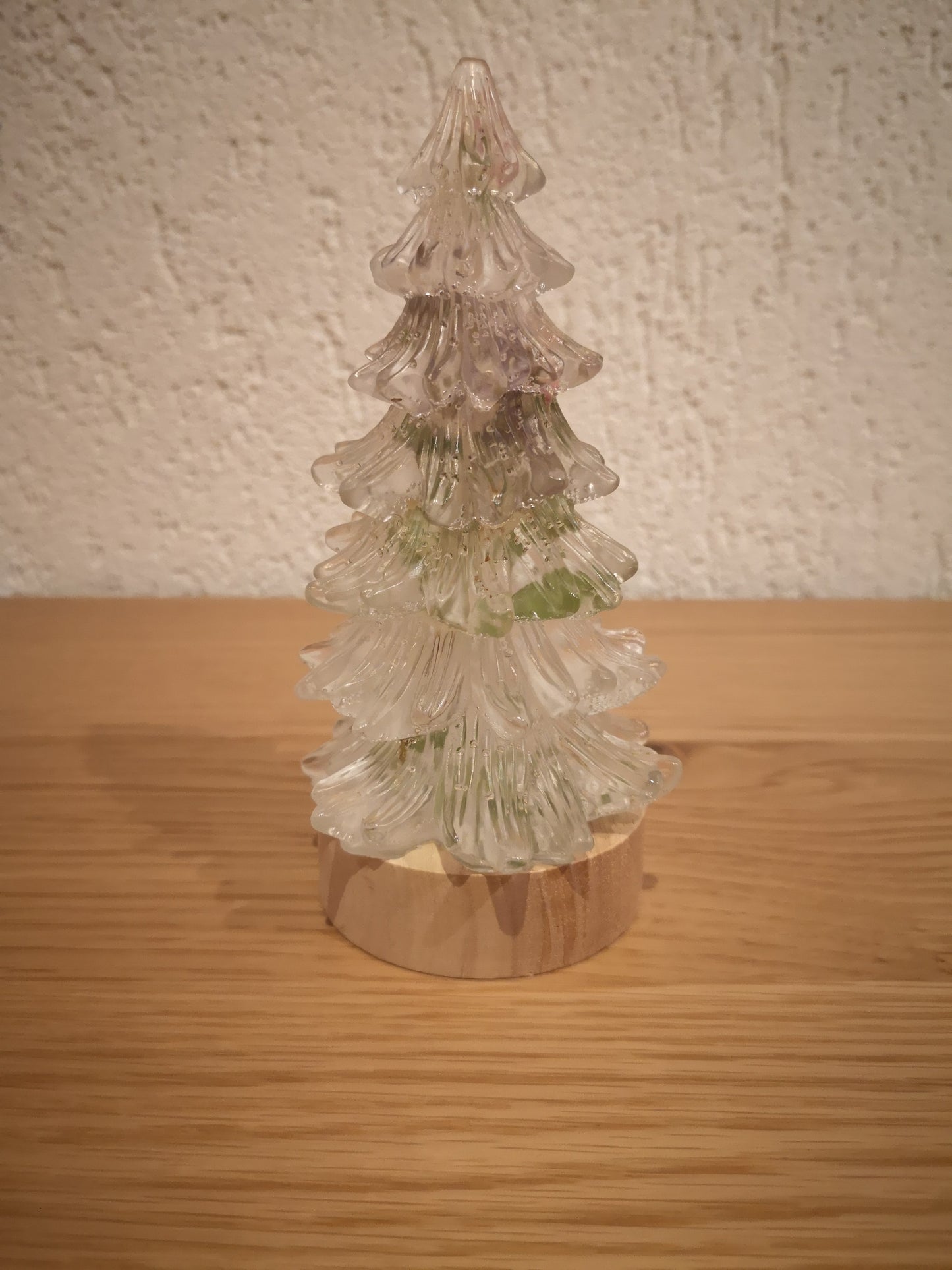 Sapin enneigé lumineux