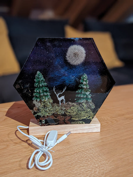 Cerf au claire de lune